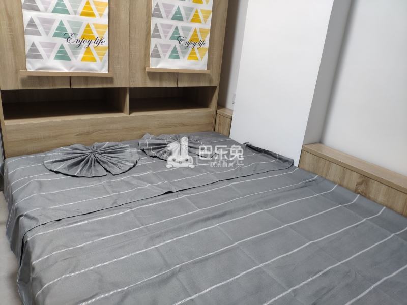 龙湖冠寓深圳固戍二店5752742卧室图4