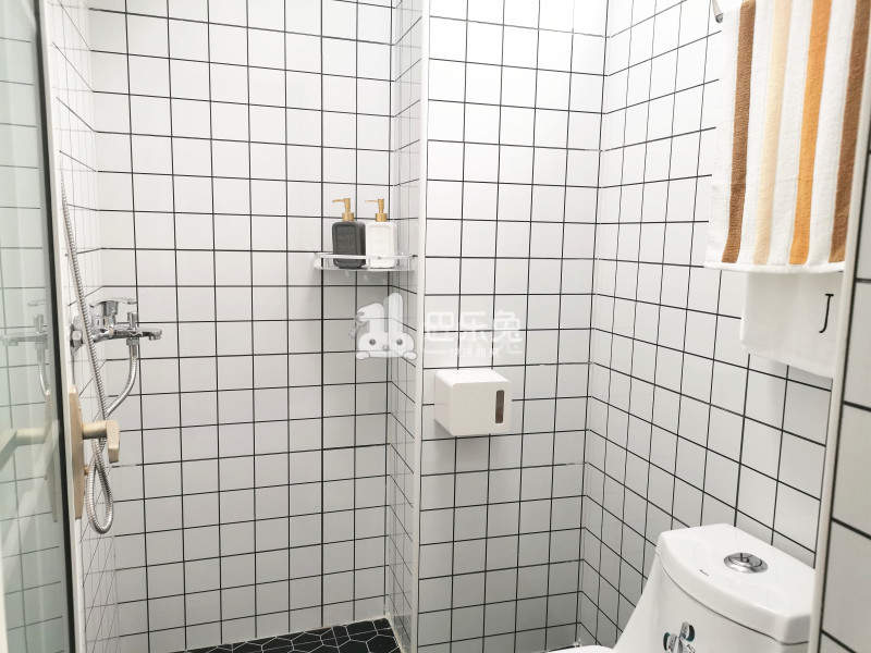 龙湖冠寓深圳固戍二店5752743卫生间图9