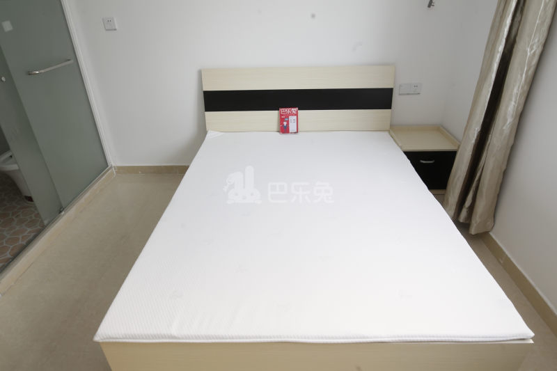 百合公寓（方塔北路店）577459卧室图5