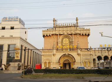 百合公寓（方塔北路店） 1室0厅0卫