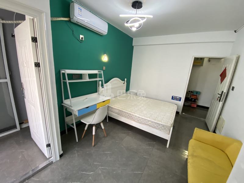 新安花园（昆山）5803606卧室图2