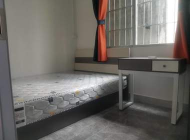 嘉禾望岗西岭南街一巷4号 2室1厅1卫