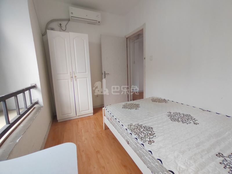 嘉诚国际花园5838697卧室图2