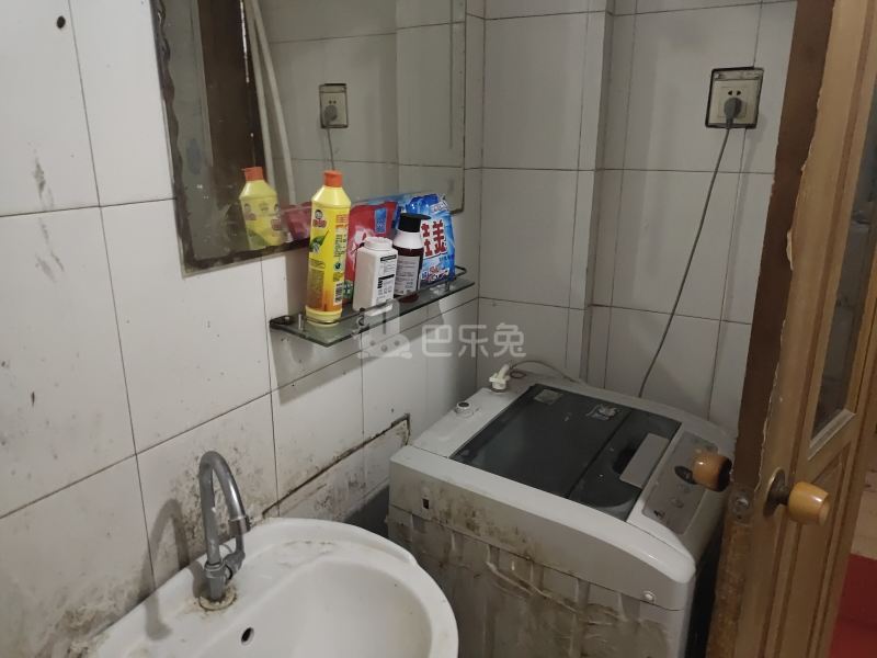 银兆公寓10338655卫生间图20