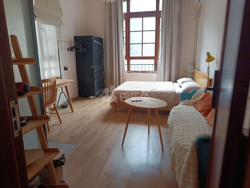 中建大公馆（别墅）5909812卧室图3