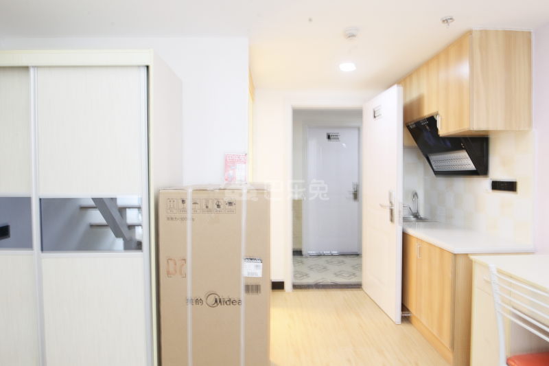 青年E族公寓（乐都店）592352客厅图21