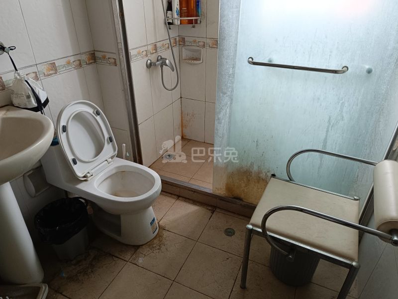 嘉宝新园6015888卫生间图10