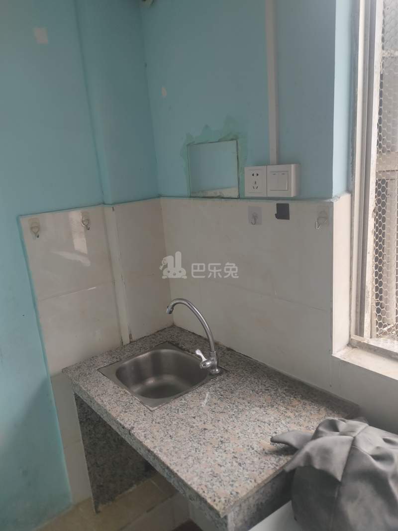 南贸花园5956209卧室图2