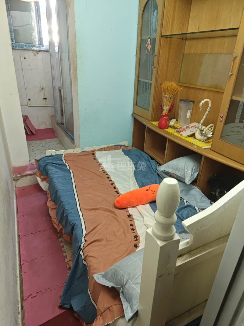 南贸花园5956211卧室图2