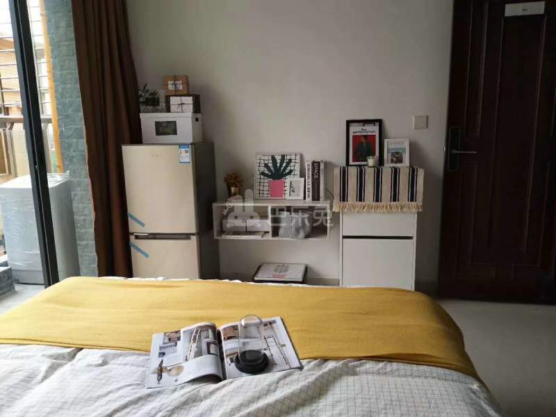 庭苑公寓（风玲木店）5967750卧室图1