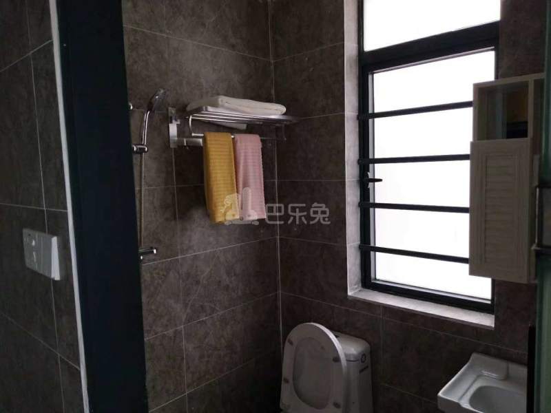 庭苑公寓（风玲木店）5967750卫生间图4