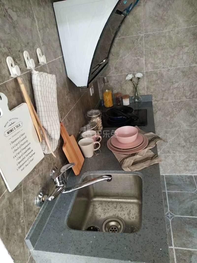 庭苑公寓（风玲木店）5967750厨房图3