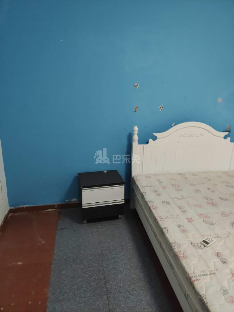 鑫都城宝铭苑5983294卧室图2