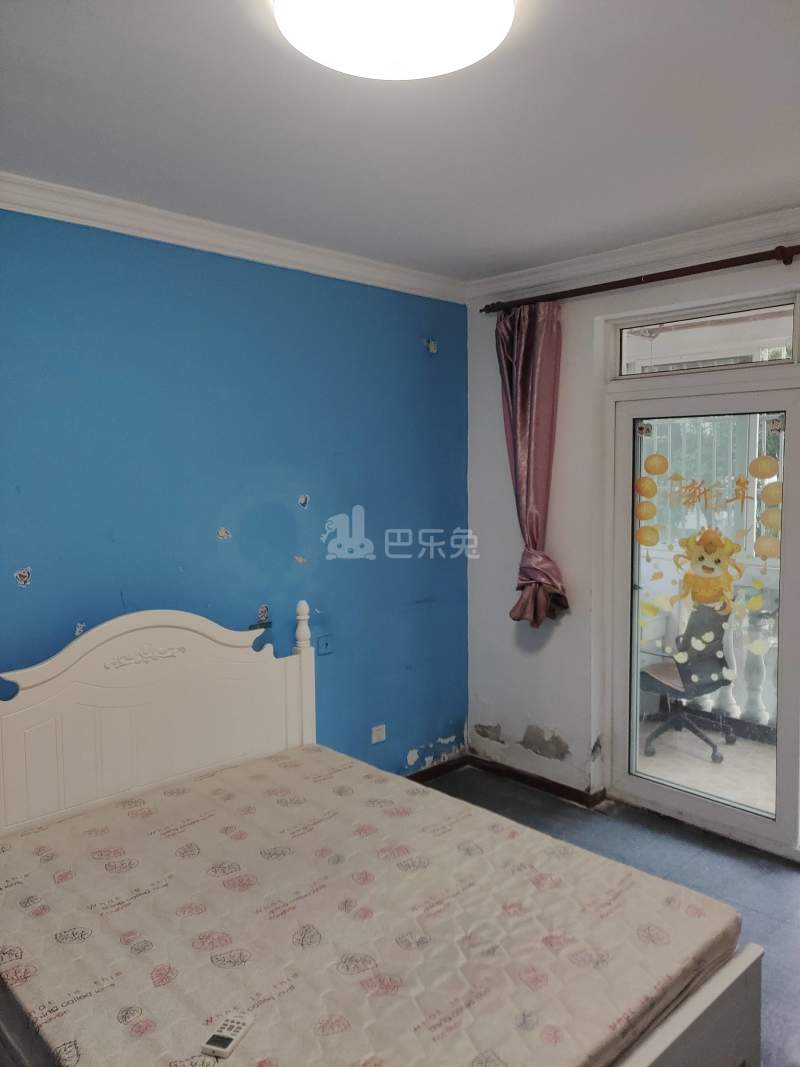 鑫都城宝铭苑5983294卧室图3