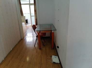 佳伟景苑 3室1厅1卫