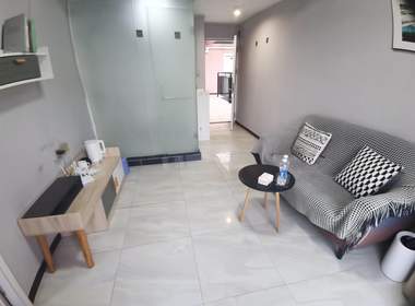 同和白水塘南路8号 1室1厅1卫