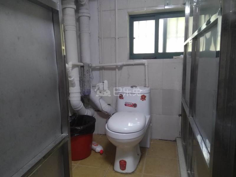 贵仁绿苑6003889卫生间图11