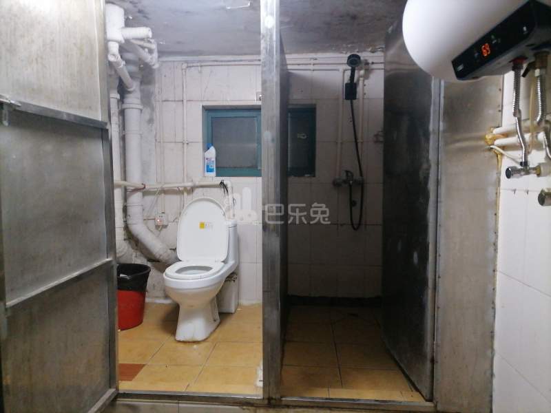 贵仁绿苑6003889卫生间图5