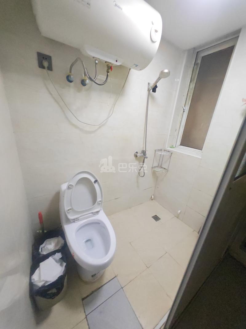 华虹公寓6010853卫生间图6