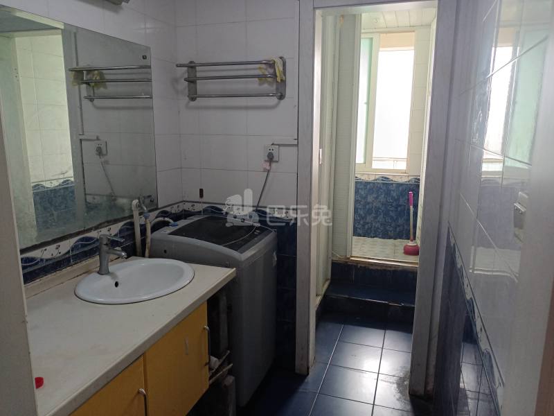 书香公寓（小区）8877290卫生间图13