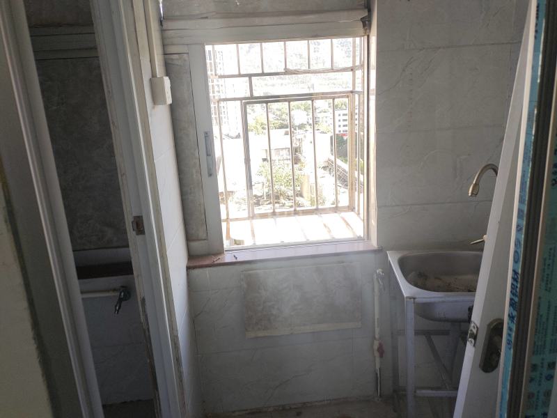 海曦楼6042279卧室窗户图8