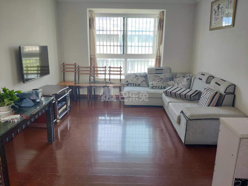 巷佳华苑1期7449958客厅图4