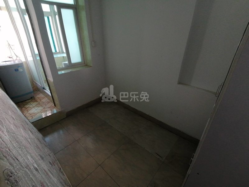 南贸花园6085983卧室图5