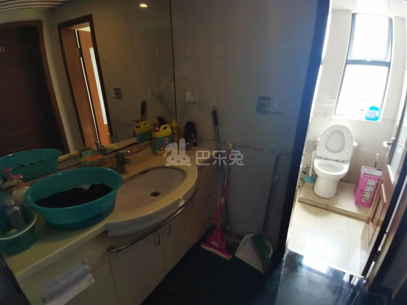 华谊星城名苑6095096卫生间图11