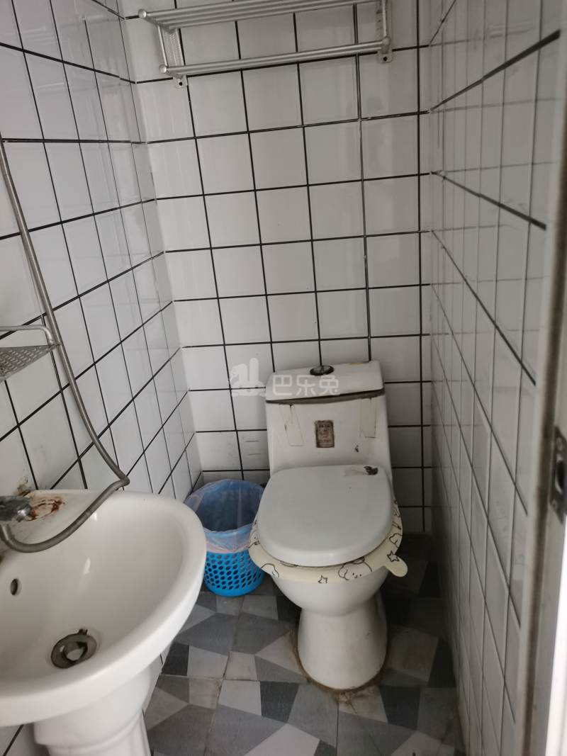 汤巷雅苑609320卫生间图8