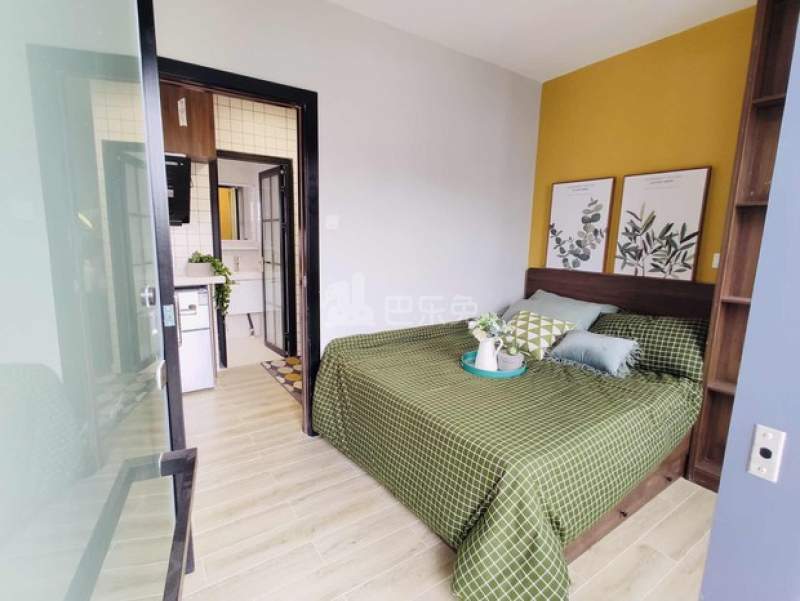 庭苑公寓（凤凰木店）6110963卧室图1