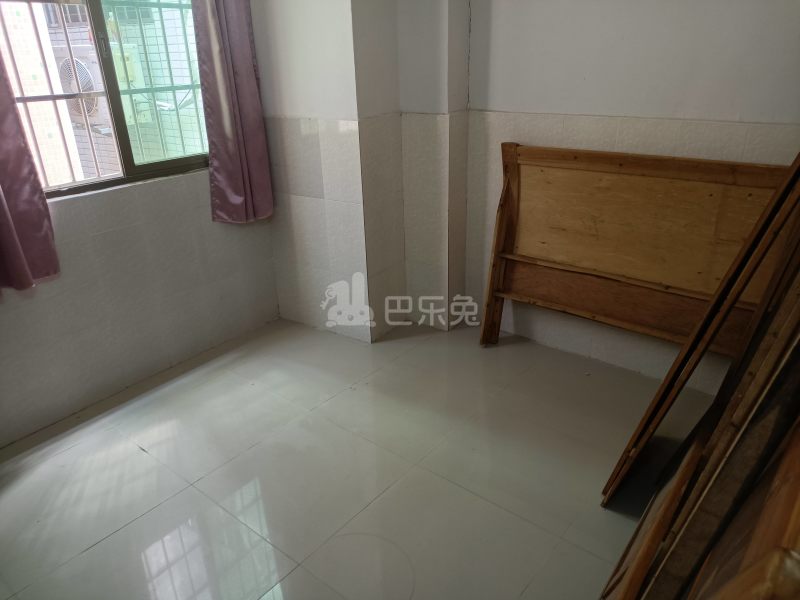 舒鑫公寓（大石大山村大涌路大成坊35号）6112754卧室图4