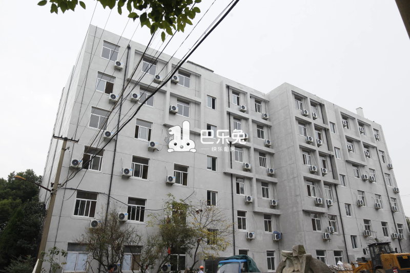 宝山出租房 杨行出租房 湄浦公寓 交通周边 交通:3号线(铁力路站)