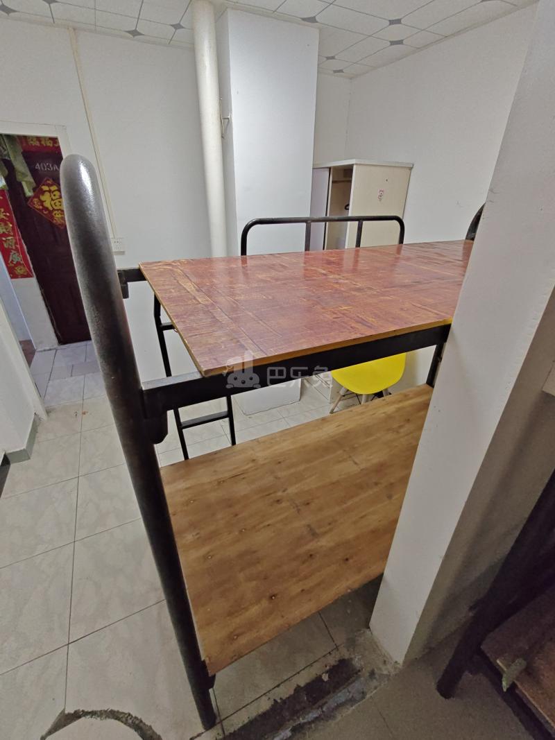 南山村6135976卧室图3