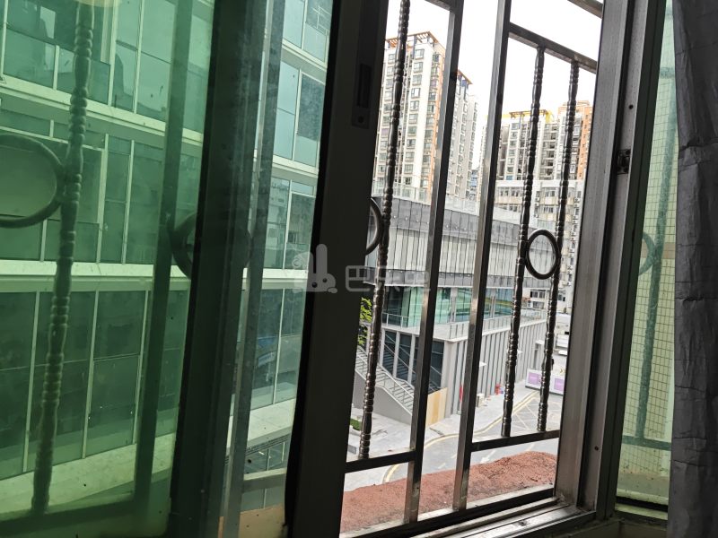 南山村6135978卧室窗户图6