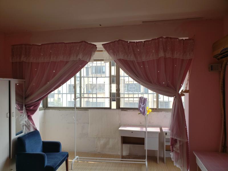 玉乐小区西区613140卧室窗户图7