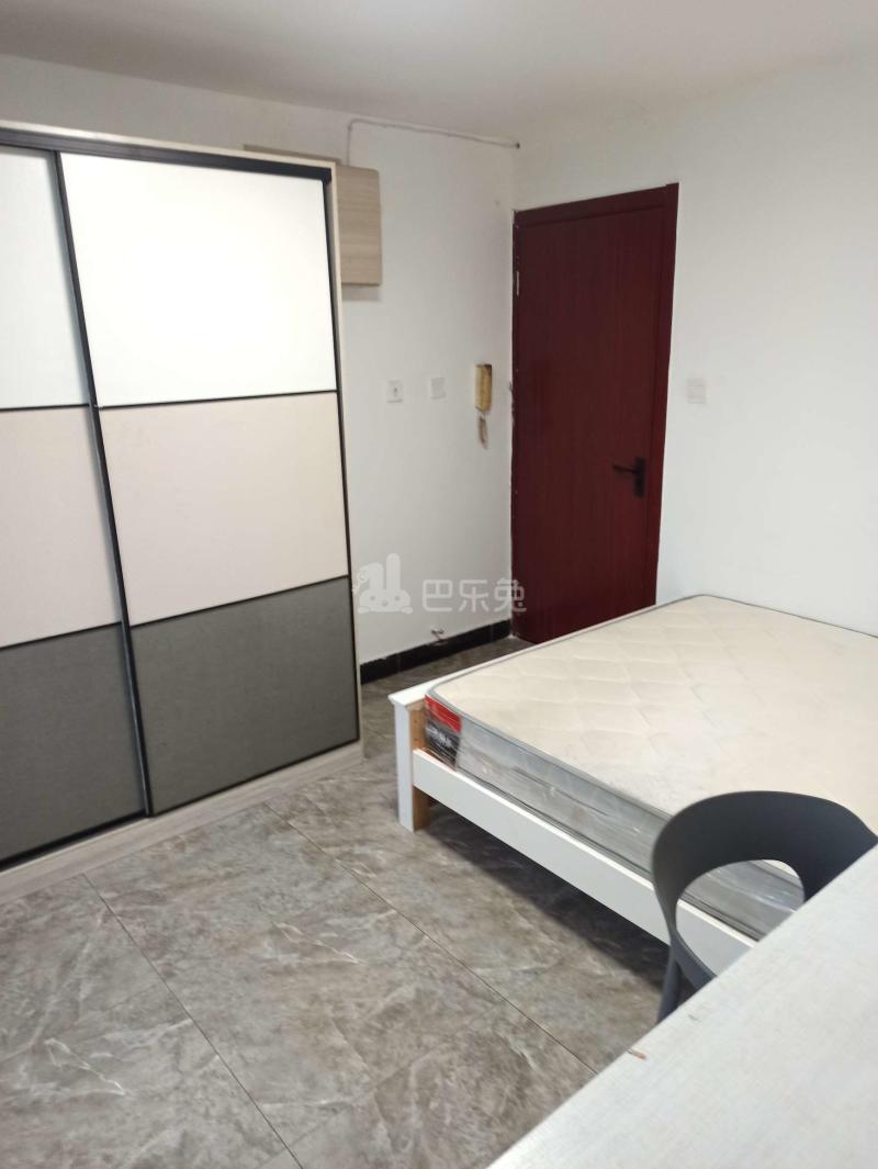 鑫都城柳岸人家6148035卧室图3