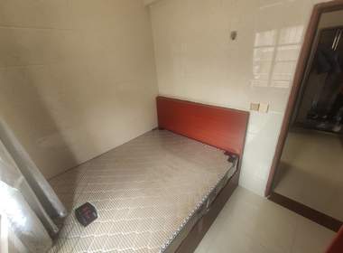 嘉禾望岗塘田街北八巷4号 1室1厅1卫