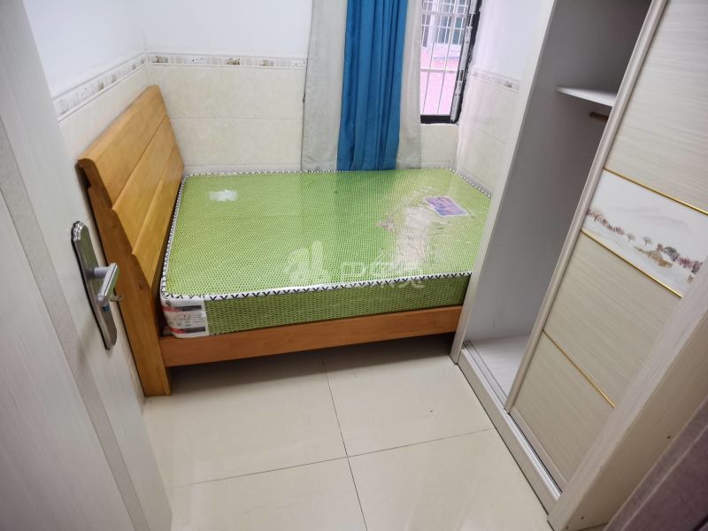 江夏村东一街九巷4号6182786卧室图0