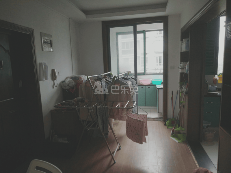 美林小城6198006客厅图5