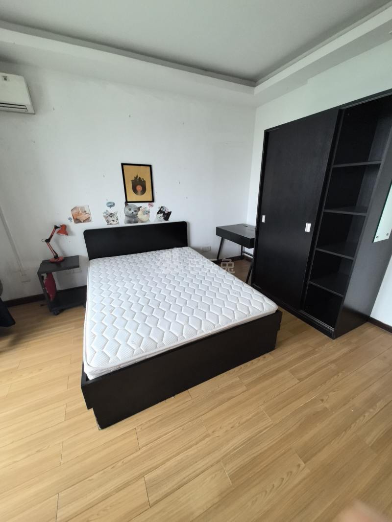 美林小城6198006卧室图2