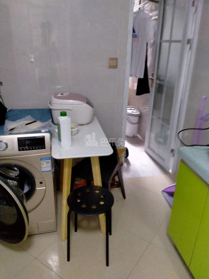 彩虹新都6219770客厅图3