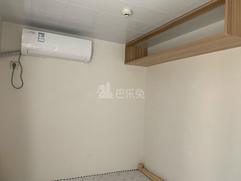 杨思地铁公寓6228328卧室图0