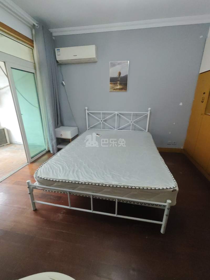 飘鹰东方花园6228560卧室图0