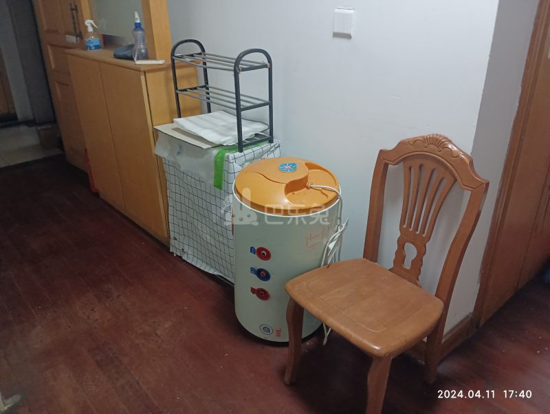 飘鹰东方花园6228560客厅图5