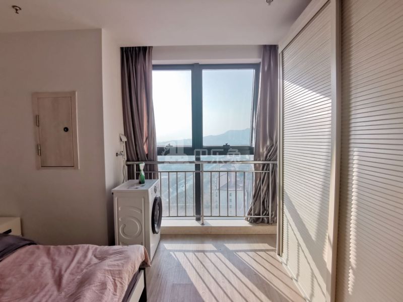 龙湖冠寓南京中国药科大学站店6238696卧室图3