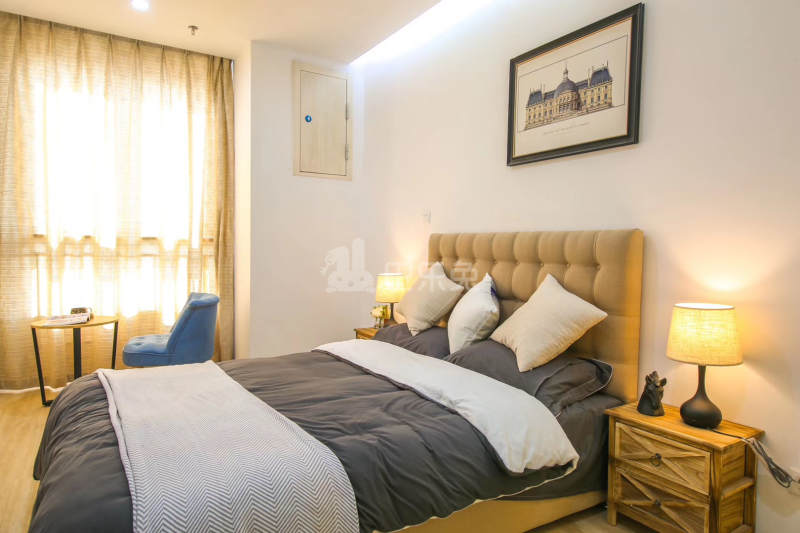 龙湖冠寓南京中国药科大学站店6238696卧室图1