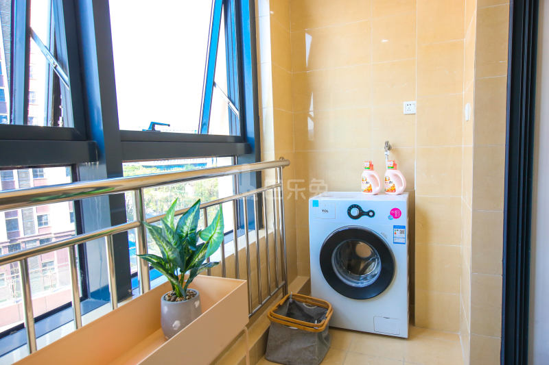 龙湖冠寓南京中国药科大学站店6238705卧室图5