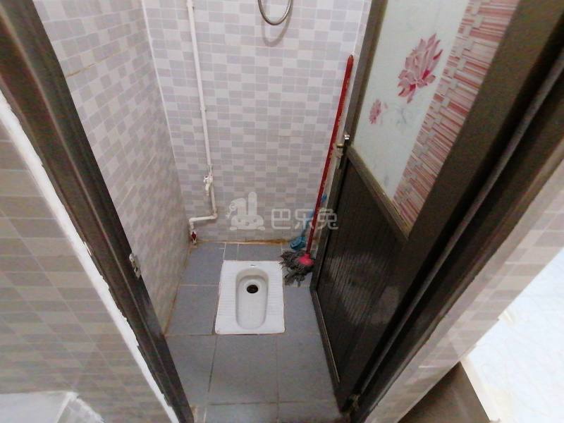 南油生活B区6256963卫生间图4