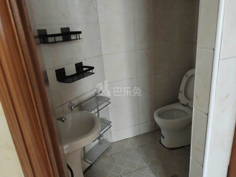 新都名园（中春路8889弄56支弄）627999卫生间图13