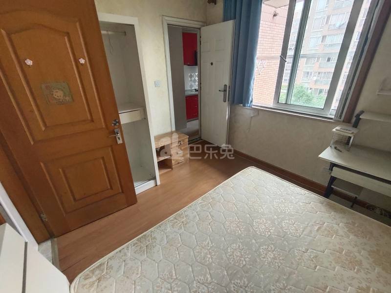 新都名园（中春路8889弄56支弄）627999卧室图3